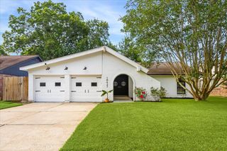 16427 Cavendish Drive, Houston, TX 77059