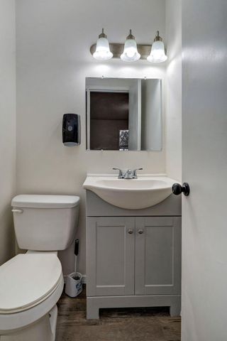 2641 N Pierce Avenue, Springfield, MO 65803