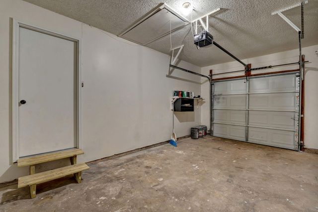 2641 N Pierce Avenue, Springfield, MO 65803