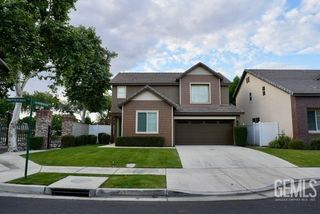 8214 Prentice Hall Drive, Bakersfield, CA 93311