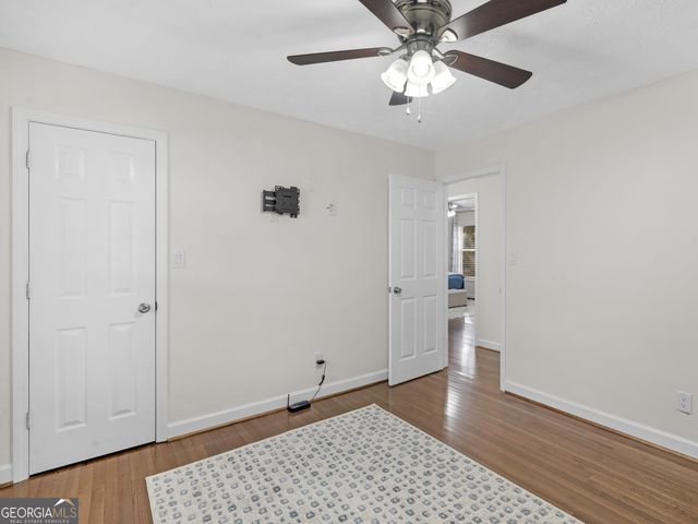 521 Levi Barnes Road, Jackson, GA 30233