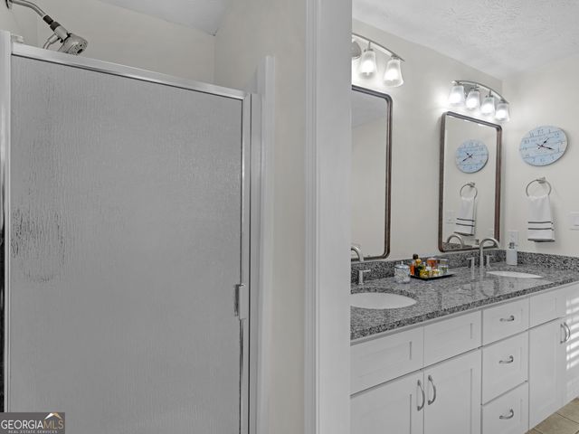 521 Levi Barnes Road, Jackson, GA 30233