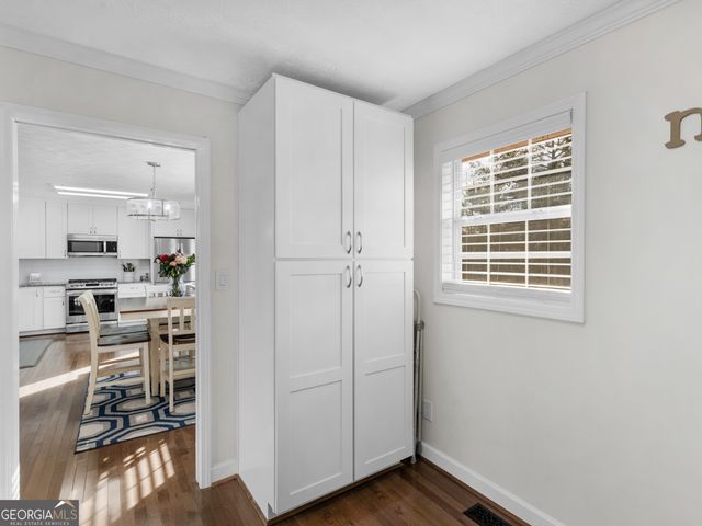 521 Levi Barnes Road, Jackson, GA 30233