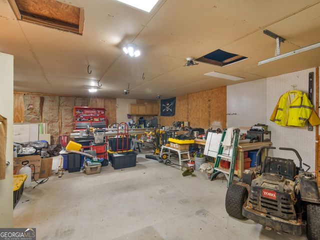 521 Levi Barnes Road, Jackson, GA 30233