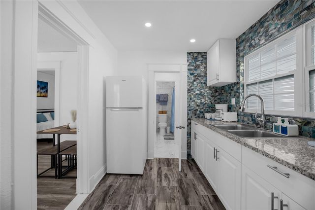 306 MARSHALL STREET, Clearwater, FL 33755