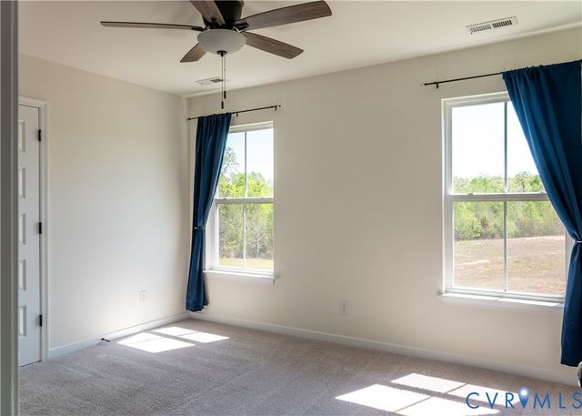 6726 Pine Straw Ln, New Kent, VA 23141