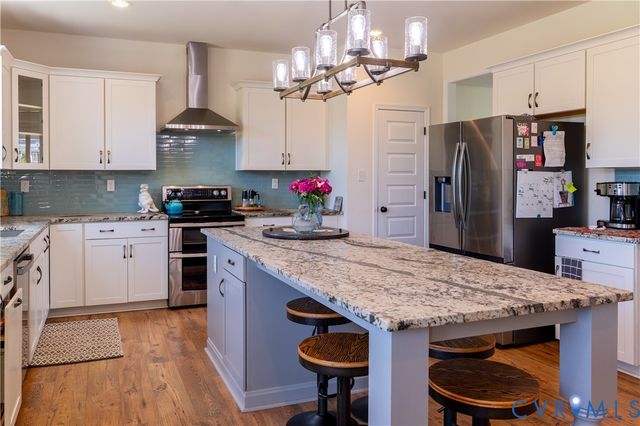 6726 Pine Straw Ln, New Kent, VA 23141