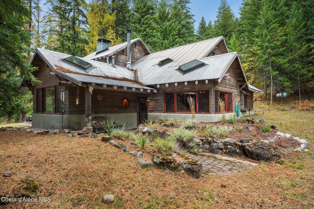 6162 Eureka RD, Sagle, ID 83860 photo 2