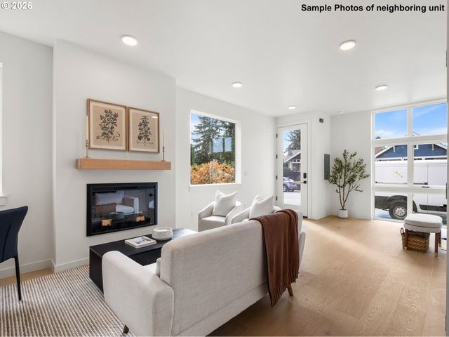 1911 Broadway St 8, Vancouver, WA 98663