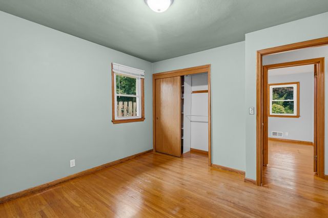 1843 Grant Road, Arden Hills, MN 55112