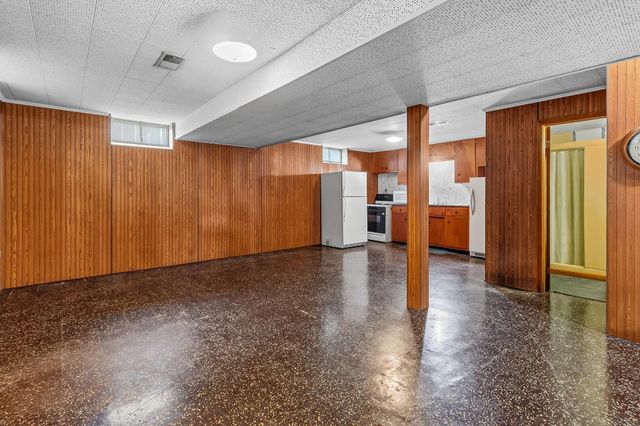 1843 Grant Road, Arden Hills, MN 55112