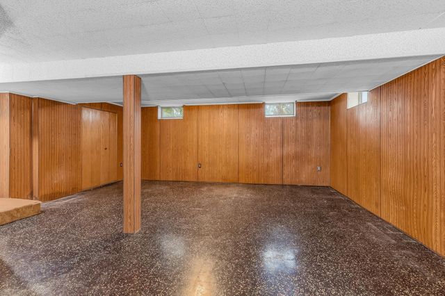 1843 Grant Road, Arden Hills, MN 55112