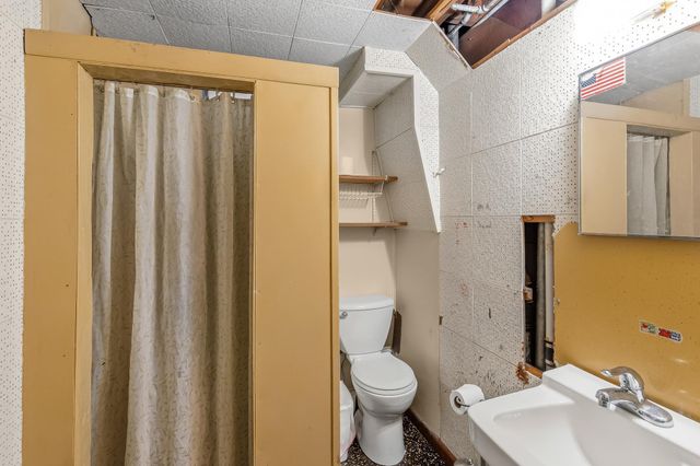 1843 Grant Road, Arden Hills, MN 55112