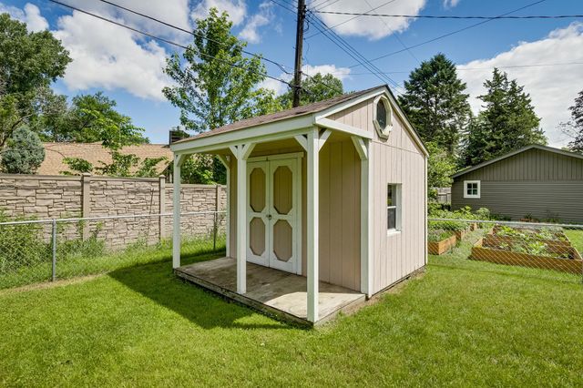 1843 Grant Road, Arden Hills, MN 55112