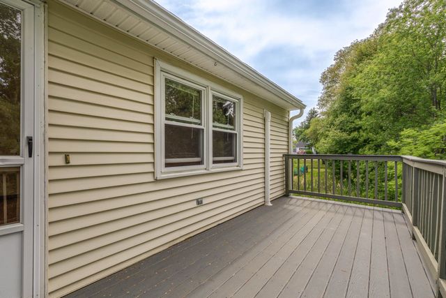 100 Dawson Avenue, Manchester, NH 03104