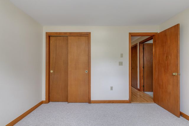 100 Dawson Avenue, Manchester, NH 03104