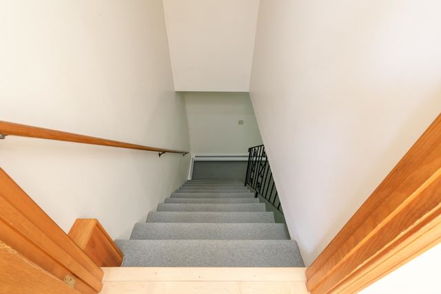 100 Dawson Avenue, Manchester, NH 03104