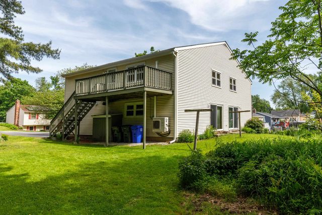 100 Dawson Avenue, Manchester, NH 03104