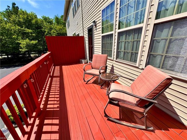 51 Transit LN, Newport News, VA 23601