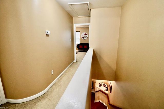 51 Transit LN, Newport News, VA 23601