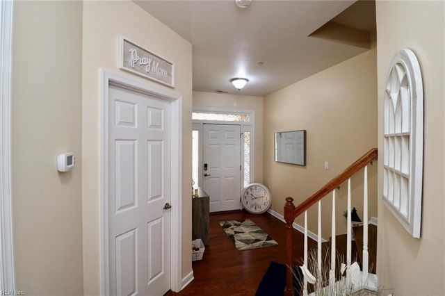 51 Transit LN, Newport News, VA 23601