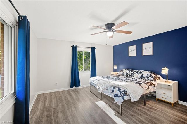 3620 Chelmsford Drive, Winston-salem, NC 27105