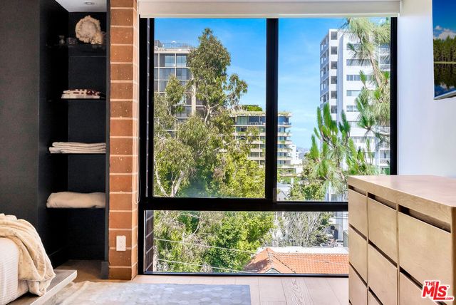 1033 Carol Drive 305, West Hollywood, CA 90069