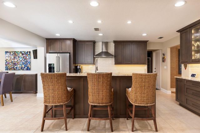 195 W SPRING LAKE DRIVE, Altamonte Springs, FL 32714