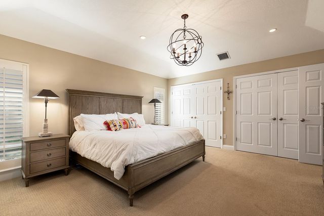 195 W SPRING LAKE DRIVE, Altamonte Springs, FL 32714