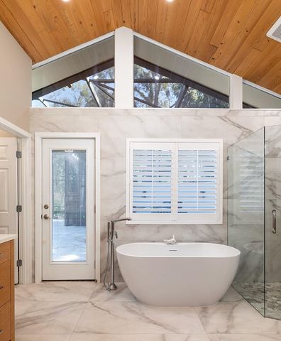 195 W SPRING LAKE DRIVE, Altamonte Springs, FL 32714