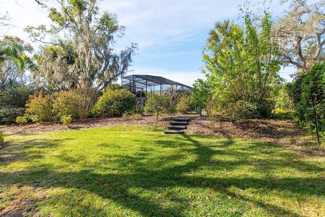 195 W SPRING LAKE DRIVE, Altamonte Springs, FL 32714