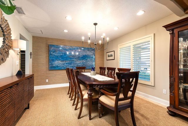 195 W SPRING LAKE DRIVE, Altamonte Springs, FL 32714