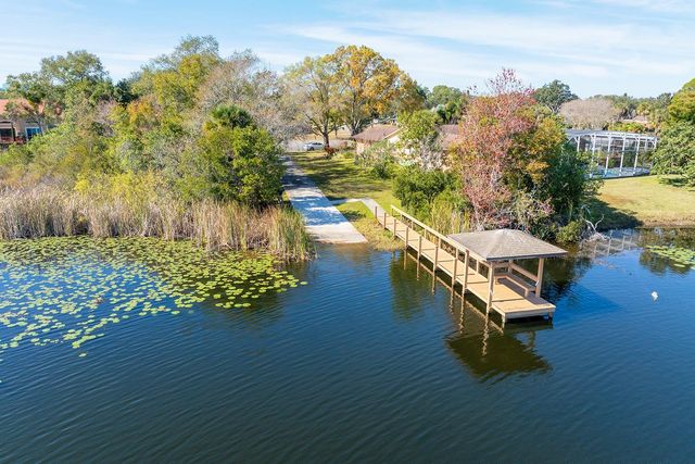 195 W SPRING LAKE DRIVE, Altamonte Springs, FL 32714