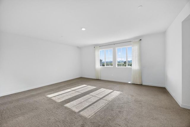 7816 Dracut Dr, Elk Grove, CA 95758