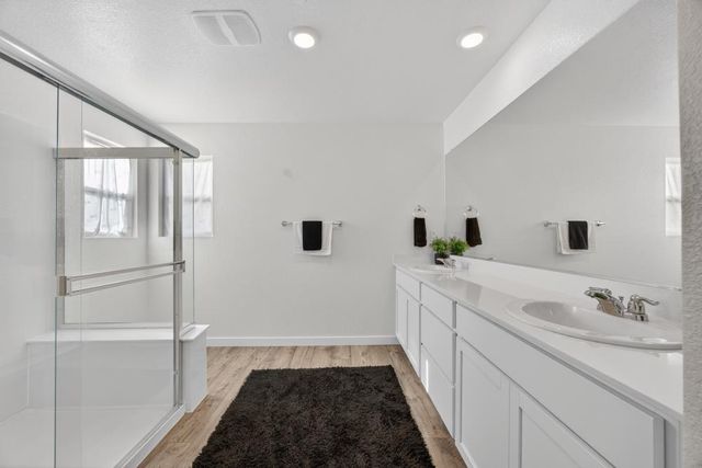 7816 Dracut Dr, Elk Grove, CA 95758