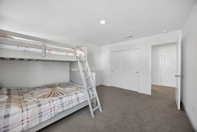 7816 Dracut Dr, Elk Grove, CA 95758