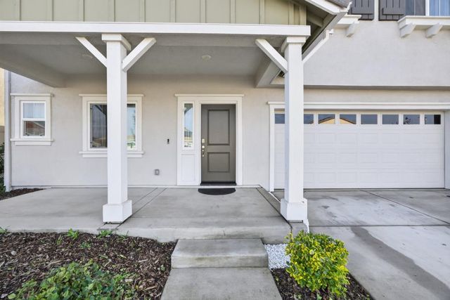 7816 Dracut Dr, Elk Grove, CA 95758