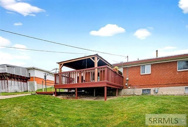 1126 La Brea, Pocatello, ID 83201