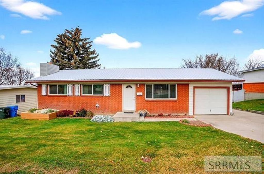 Image 3 of property listing at 1126 La Brea, Pocatello, ID 83201