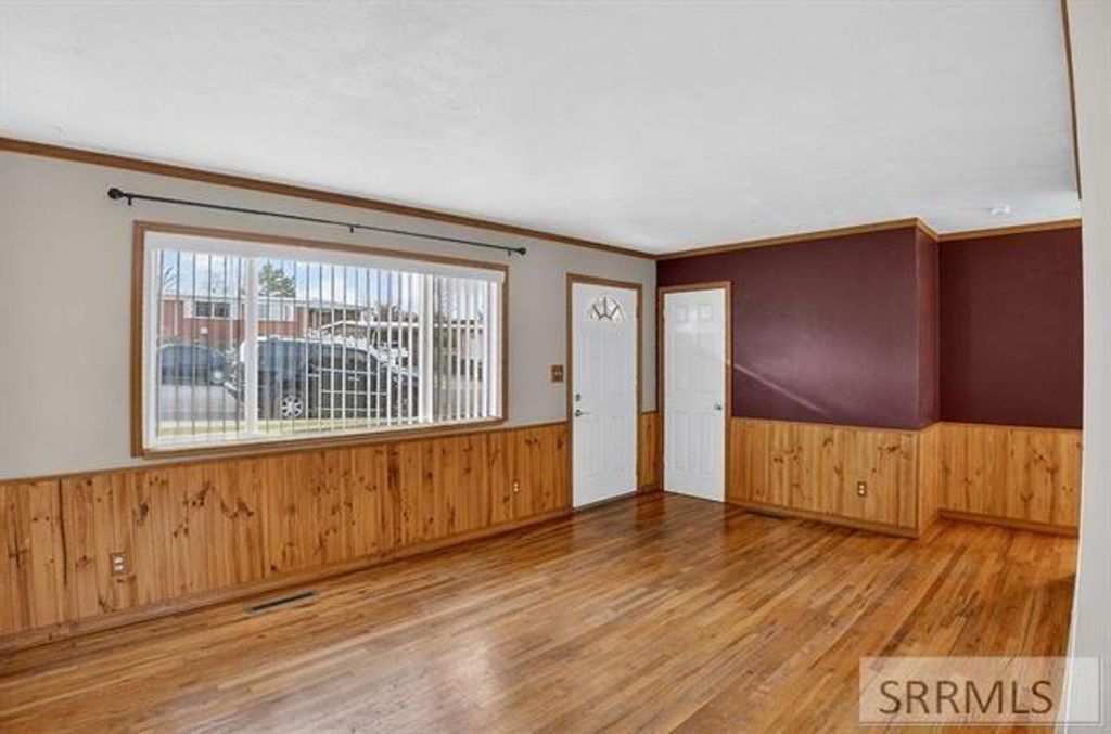 Image 5 of property listing at 1126 La Brea, Pocatello, ID 83201