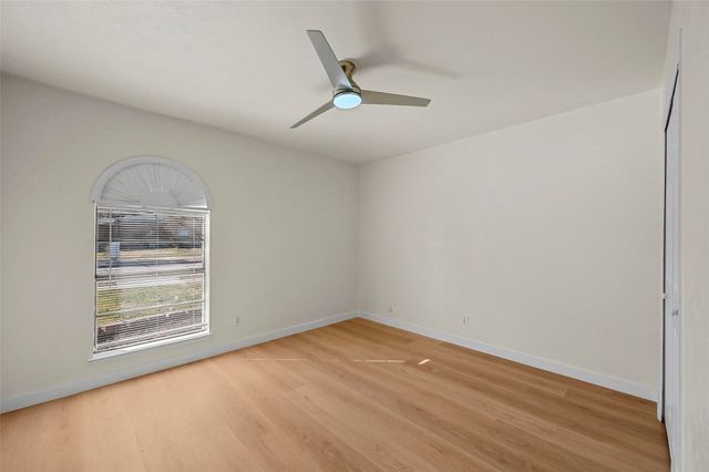 5117 Shannon Drive, The Colony, TX 75056