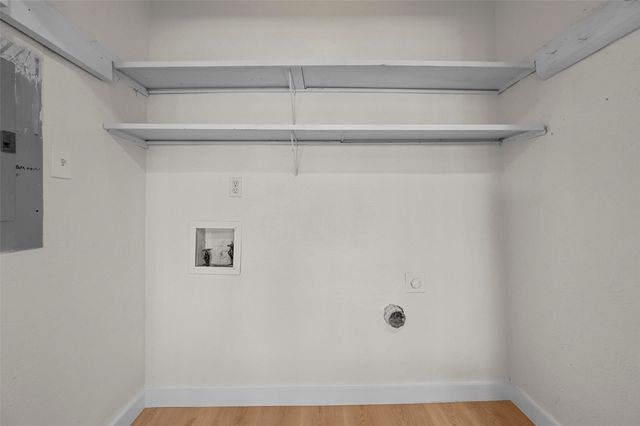 5117 Shannon Drive, The Colony, TX 75056