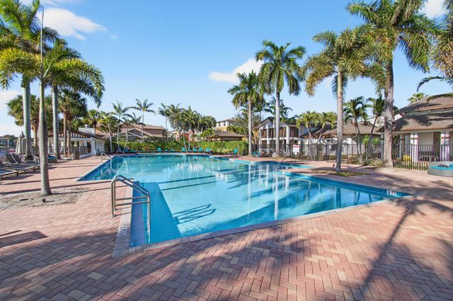 770 Millbrae Court 3, West Palm Beach, FL 33401