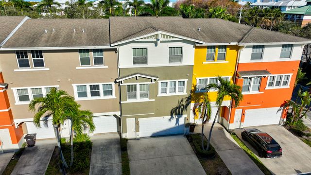 770 Millbrae Court 3, West Palm Beach, FL 33401