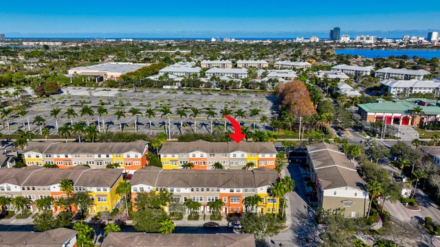 770 Millbrae Court 3, West Palm Beach, FL 33401