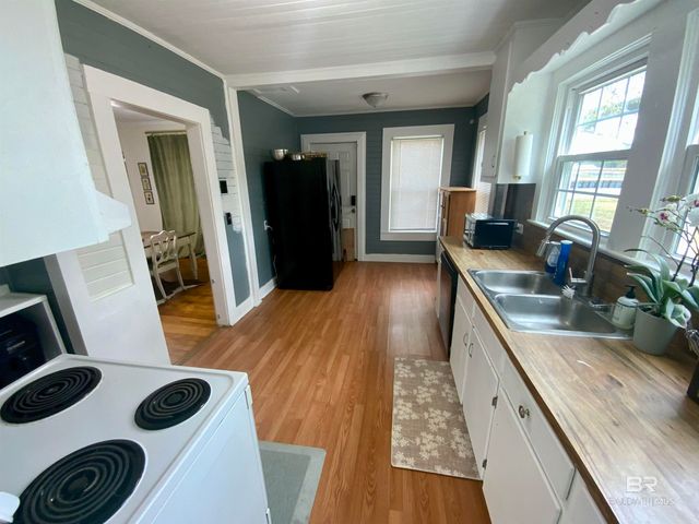510 N White Avenue, Bay Minette, AL 36507