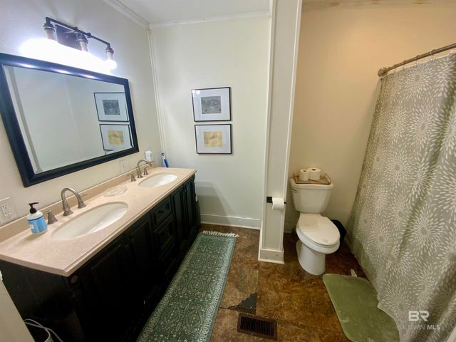 510 N White Avenue, Bay Minette, AL 36507