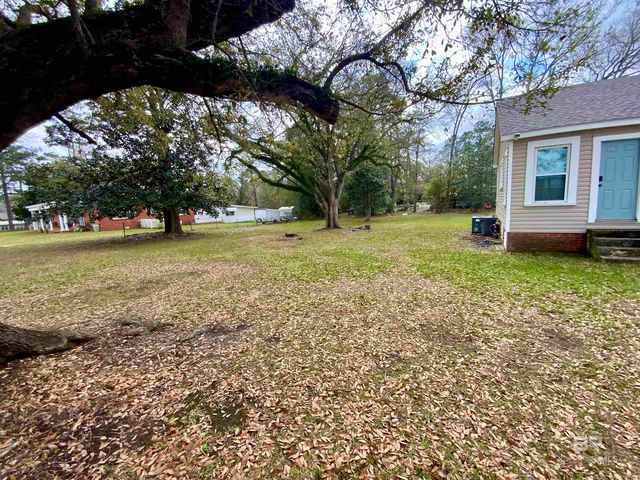 510 N White Avenue, Bay Minette, AL 36507