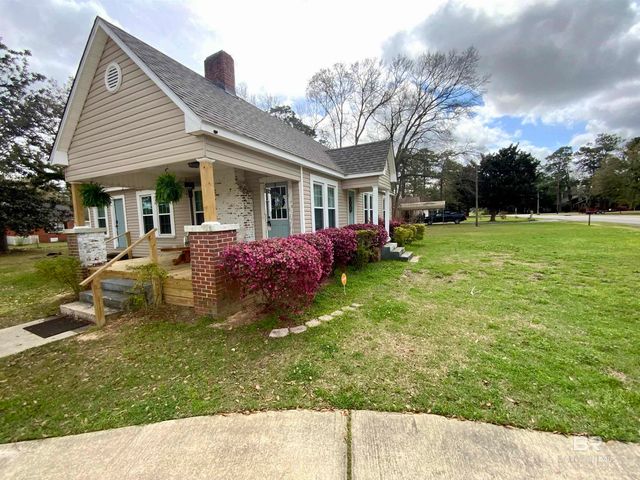 510 N White Avenue, Bay Minette, AL 36507