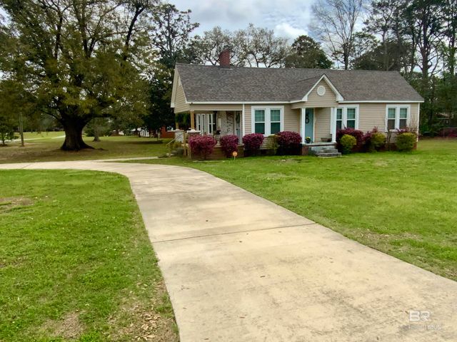 510 N White Avenue, Bay Minette, AL 36507